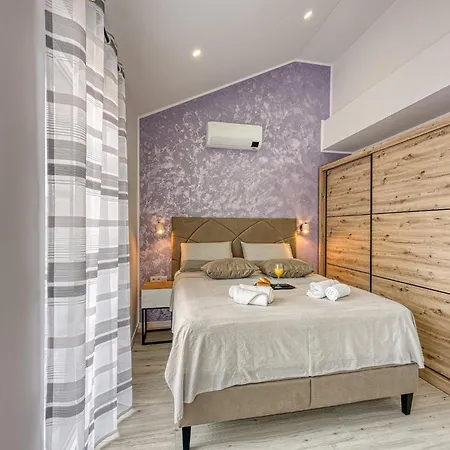 Peaceful Blooming With Pool - Four Bedroom With Pool * Rovinj